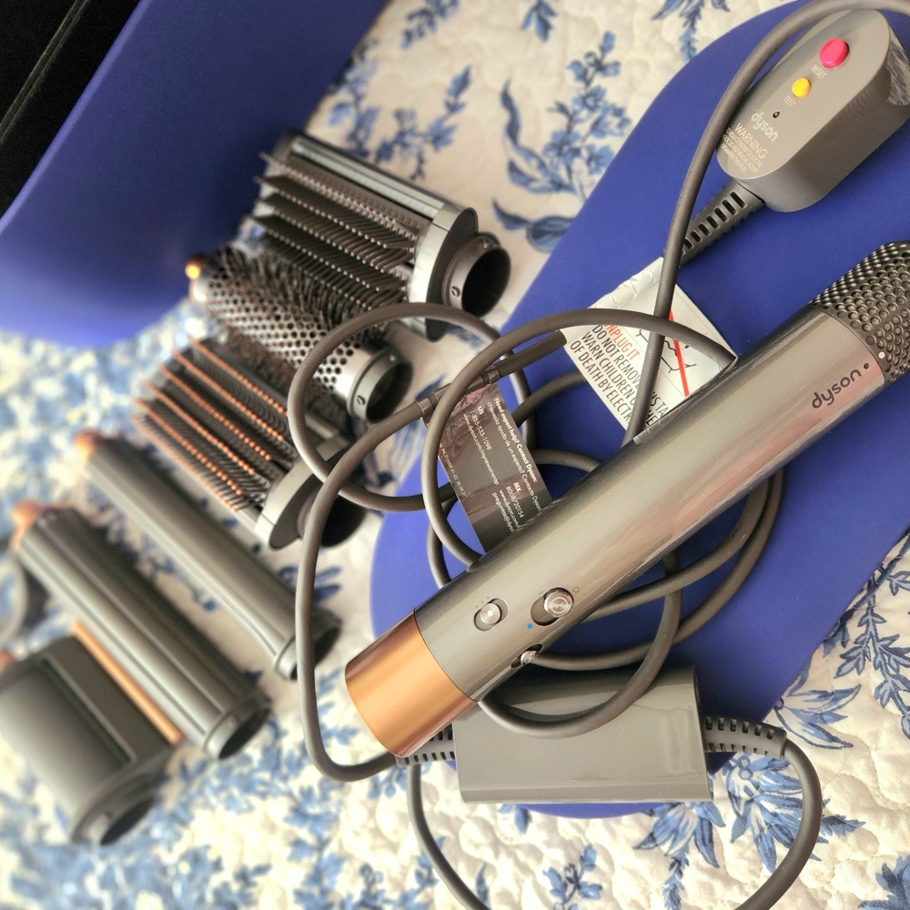 Dyson Airwrap Long Complete Hair Styling Set